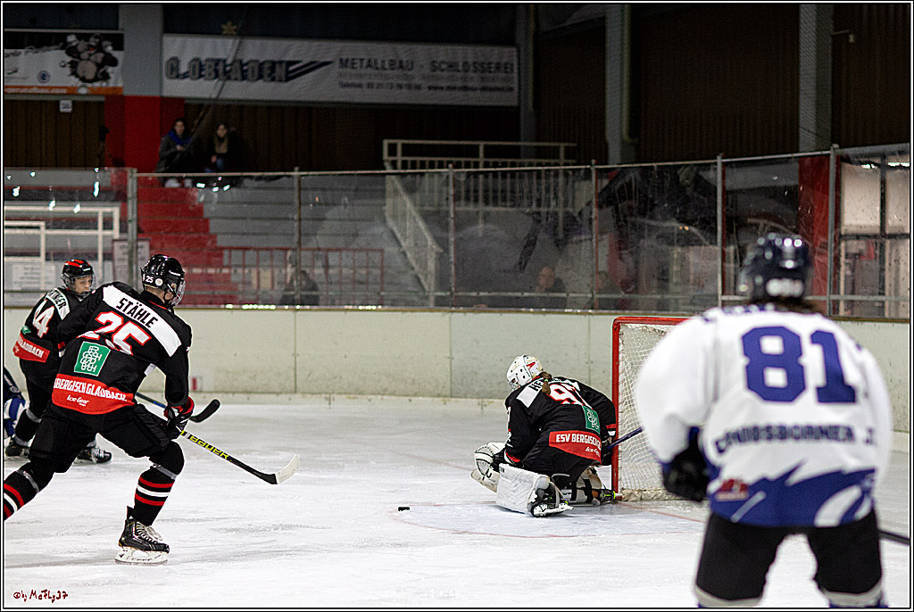 U20- ESV Bergisch Gladbach Realstars-Koenigsborner-JEC Bulldogs 9-3, 12.12.2021